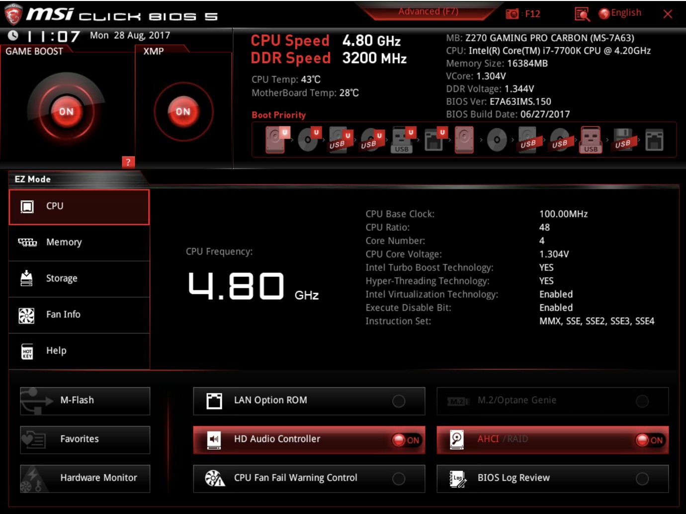 EZ Mode. Her ser du informasjon om CPU, men kan ikke endre på innstillinger utover “Game Boost”.