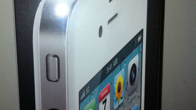 white-iphone4-front