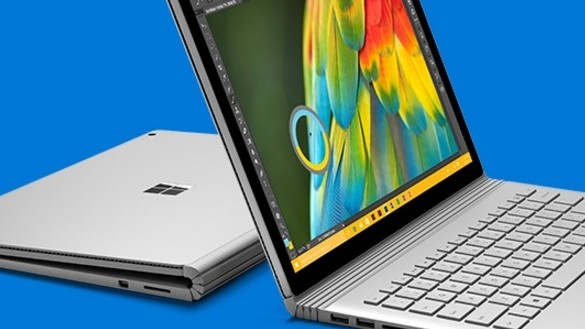 Surface Book sitt dedikerte Nvidia-skjermkort knuser selvsagt MacBook Pro 13" med Intel Iris-grafikk.