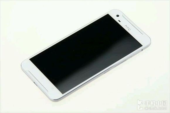 HTC har innført en rekke designendringer i One X9.