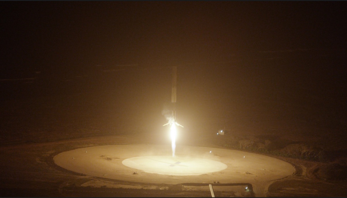 Endelig lykkes SpaceX å lande en ubemannet rakett.