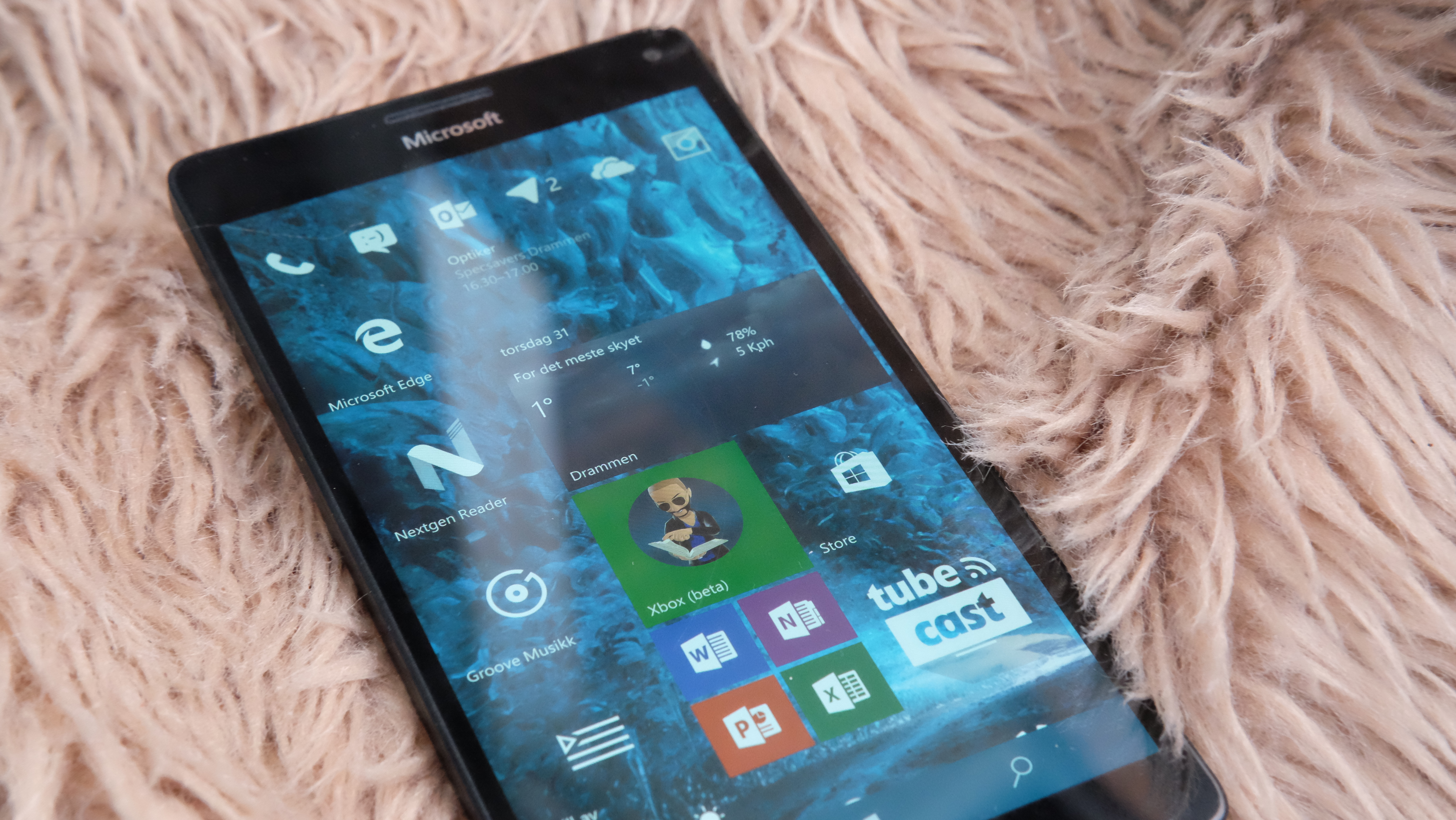 Microsoft kvitter seg med flere tusen mobilansatte.