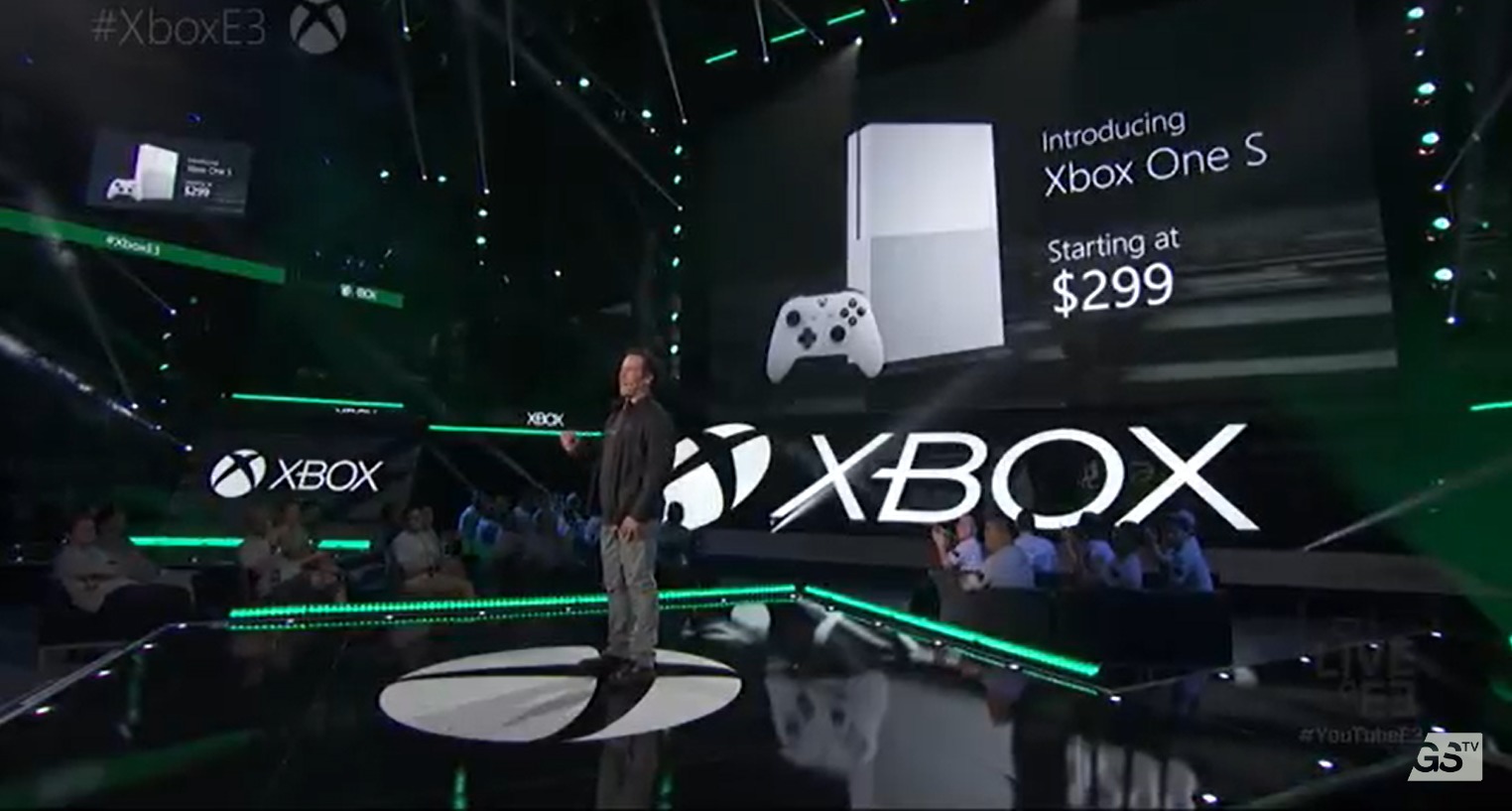 Xbox-sjef Phil Spencer annonserte både Xbox One S og Scorpio under E3 2016.