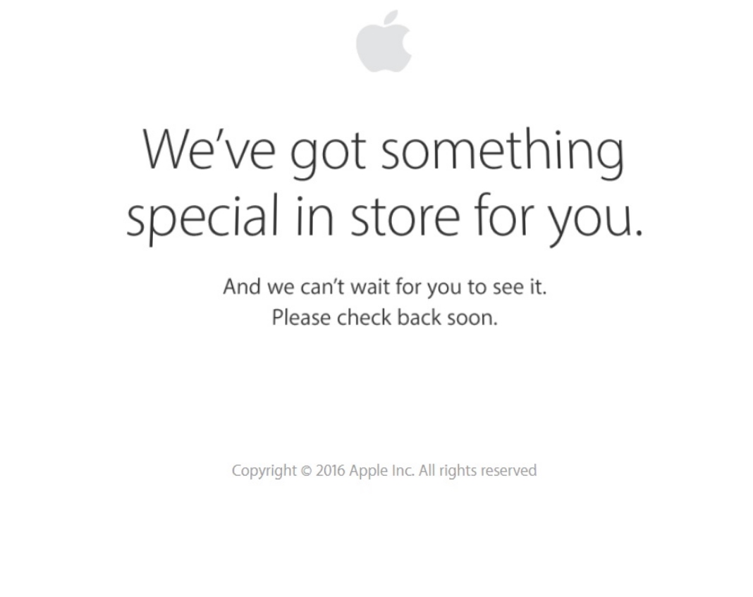 Apple gjorde i løpet av natten amerikansk tid Apple Stores klare for kø. Det kan bare bety en ting, vel?
