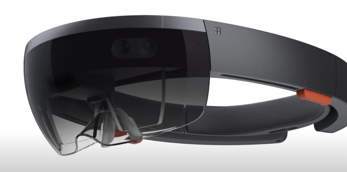 Nå lanseres også HoloLens i Europa.