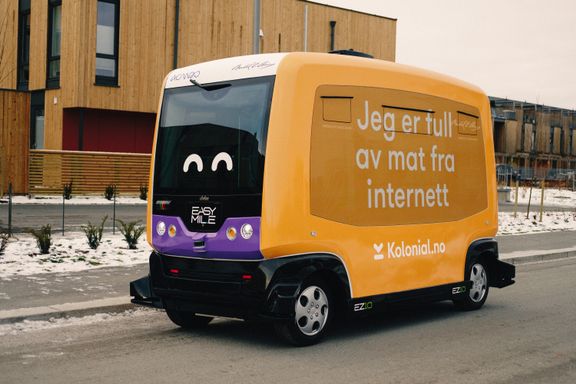 Kolonial.no har lansert en selvkjørende matbil i Bærum.