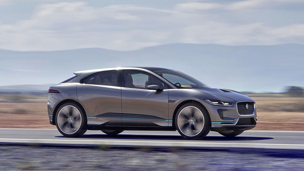 E-Pace blir en direkte konkurrent til Tesla Model X.
