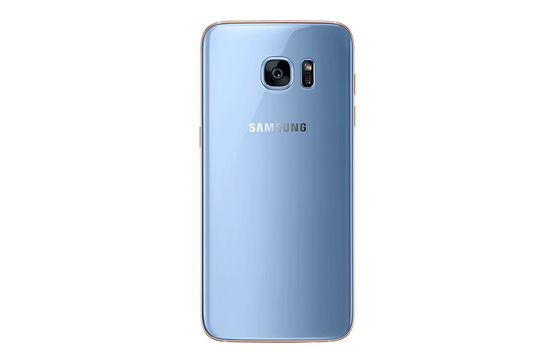Det har dukket opp det som ser ut som proffe pressebilder av en Galaxy S8 i fargen "Coral Blue."