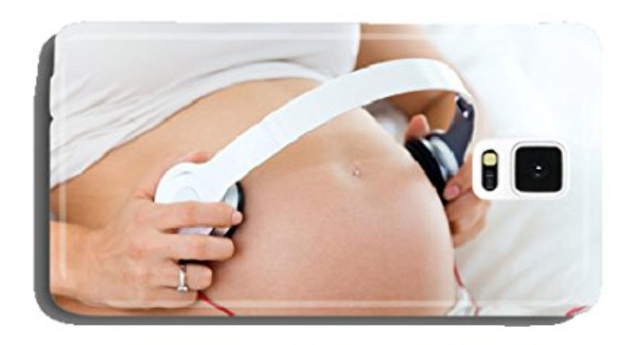 "Gravid kvinne setter hodetelefoner på babyen" er et mange, rare deksler som er lagt ut på Amazon av "My-Handy-Design"