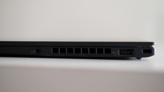 Selv om USB-C er på plass, har Lenovo også tatt med standard USB-kontakt.
