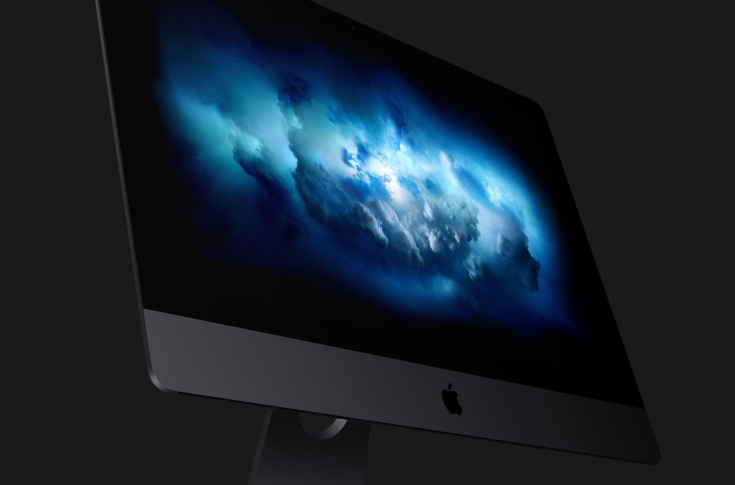iMac Pro lanseres i desember, men det ventes at MacBook-serien får ARM-brikker fra Apple først.