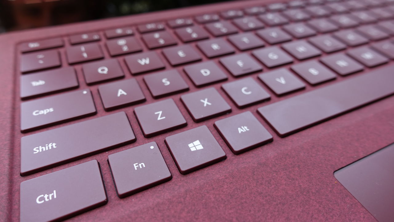iFixit gir Surface Laptop stryk.