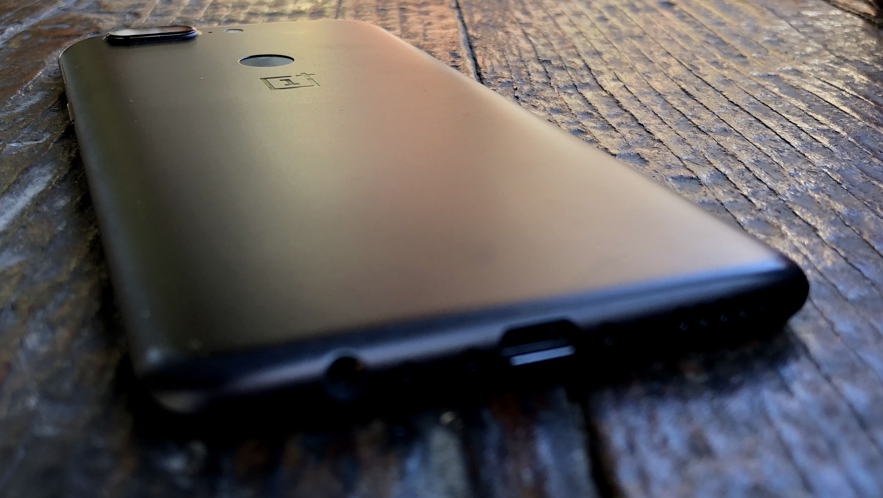 OnePlus 5T er på alle måter et solid produkt.