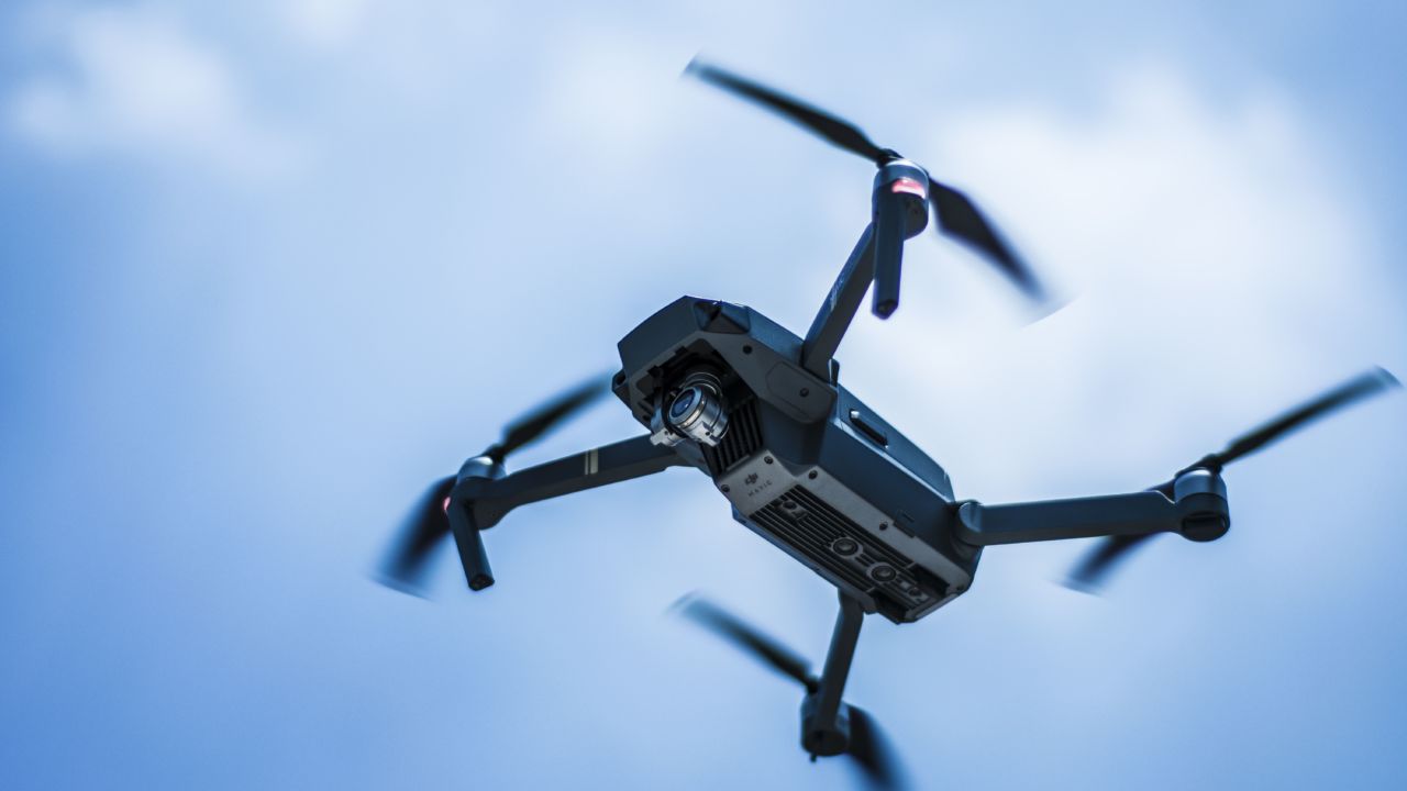 Bruk av droner for ulovlig aktivitet kan bli en greie, spesielt om dronene kan skjule hvem som eier dem.
