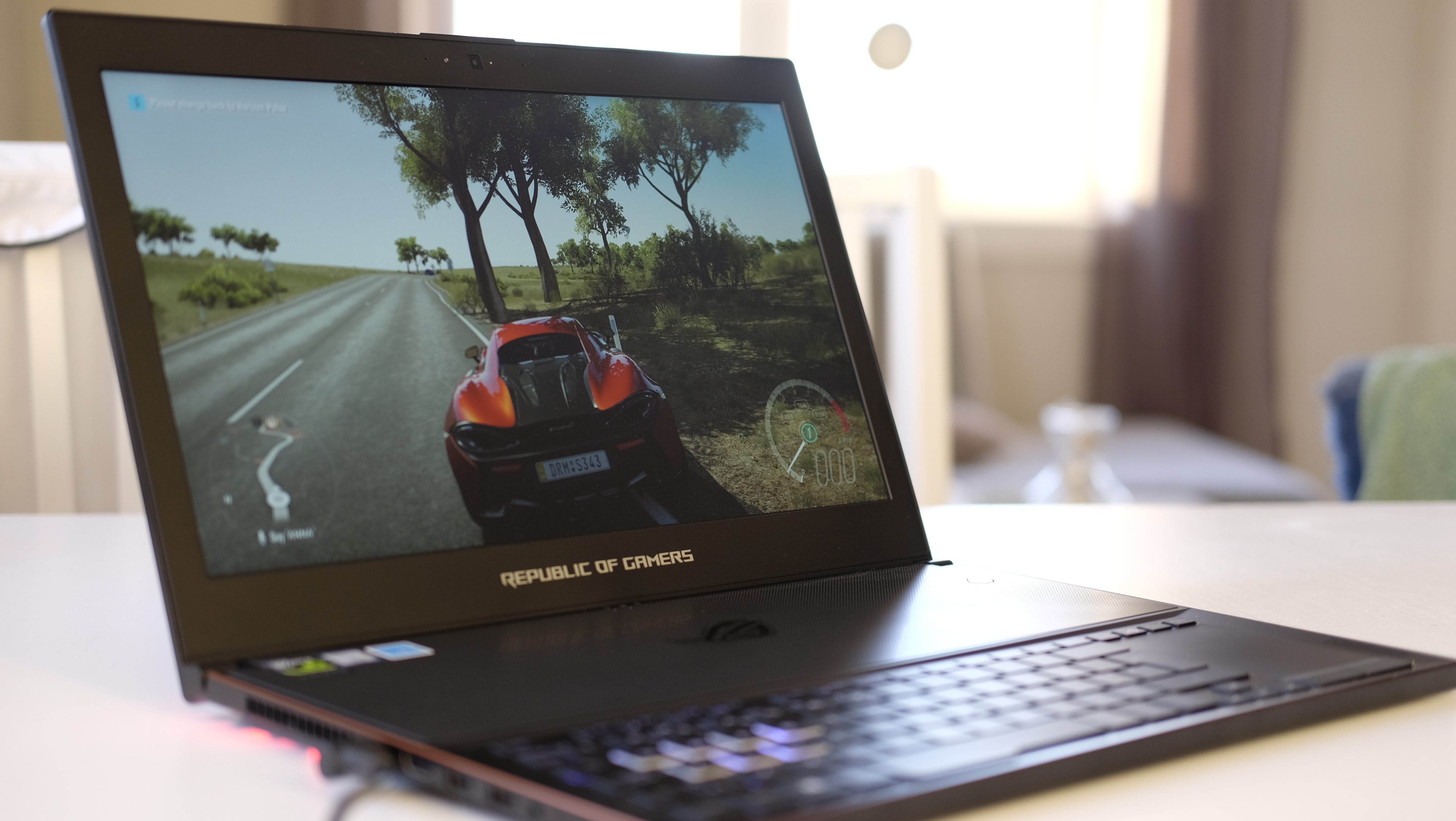 Asus GX501 er en av de første PC-ene med Nvidias Max Q-teknologi.