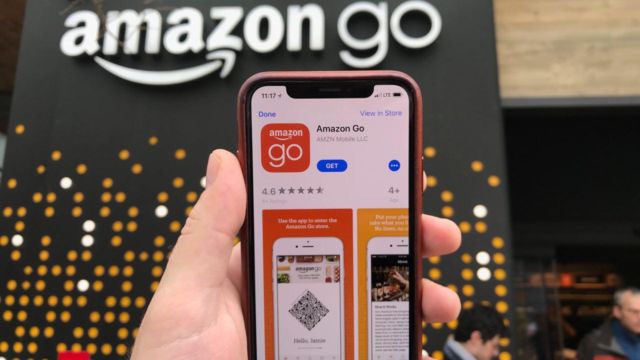Amazon Go er en butikk uten medarbeidere (bortsett fra i alkoholdelen der man må vise legimitasjon til en medarbeider). Det er ingen kø og alt fungerte tilfredsstillende under vår test.