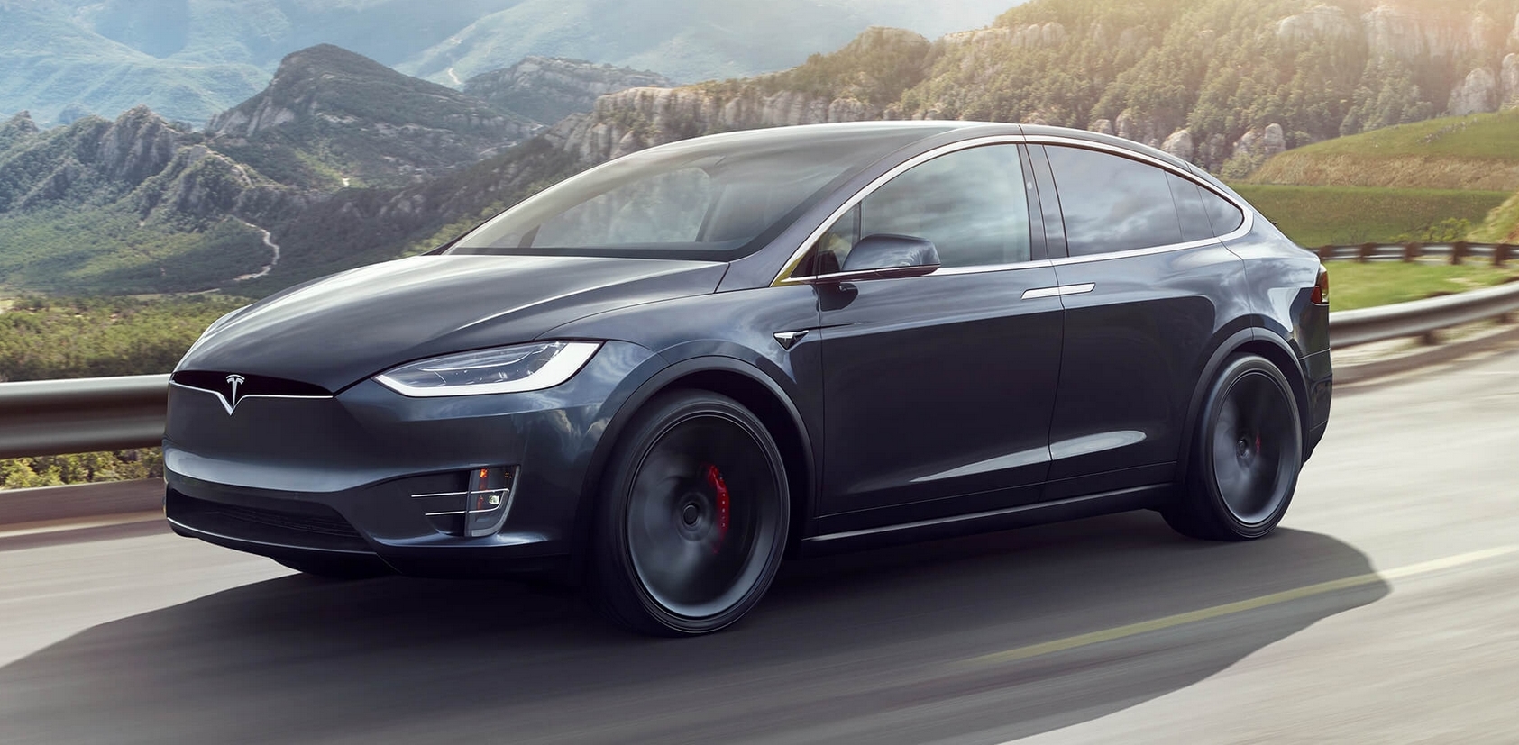 En 100 prosent selvkjørende Tesla logget ikke en eneste km på Californias offentlige veinett i fjor.