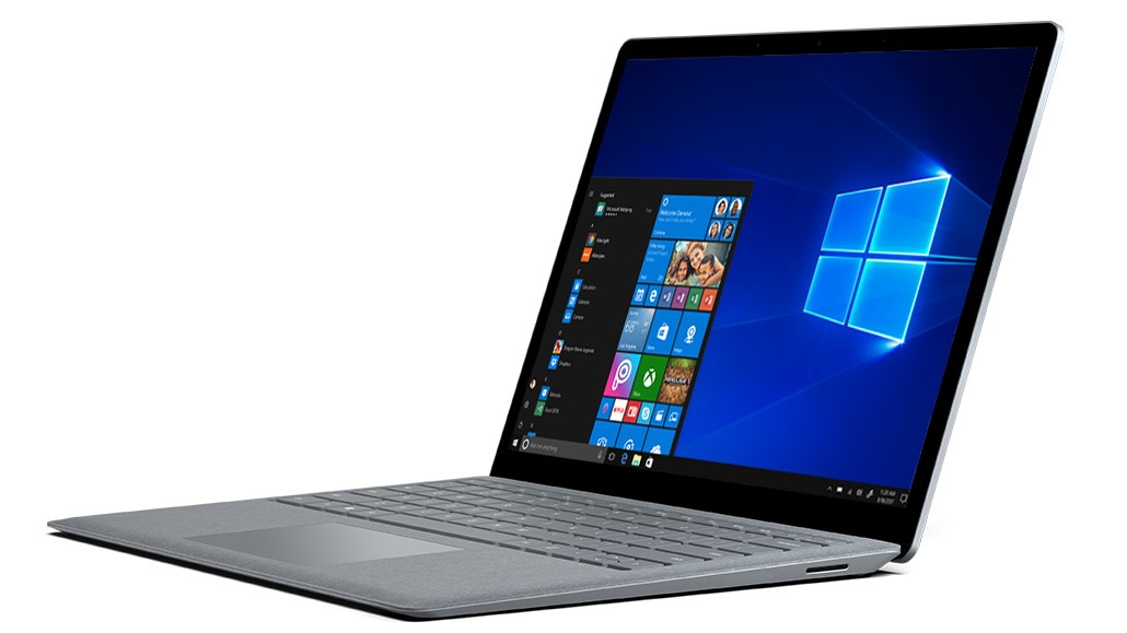 Surface Laptop er en av PC-ene som leveres med Windows 10 S.