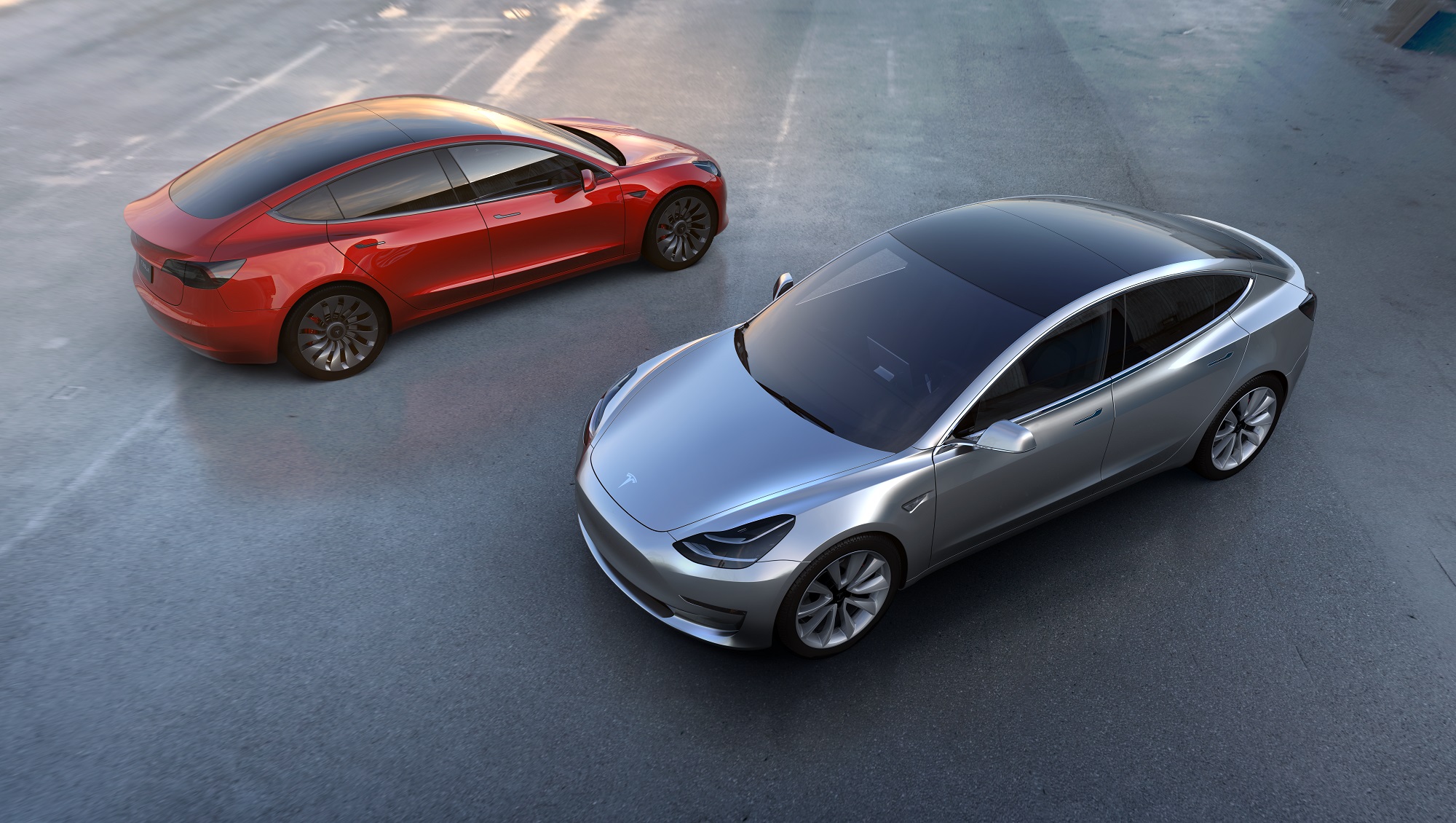 Nå skal Tesla få sving på sakene - Model 3 produseres døgnet rundt.