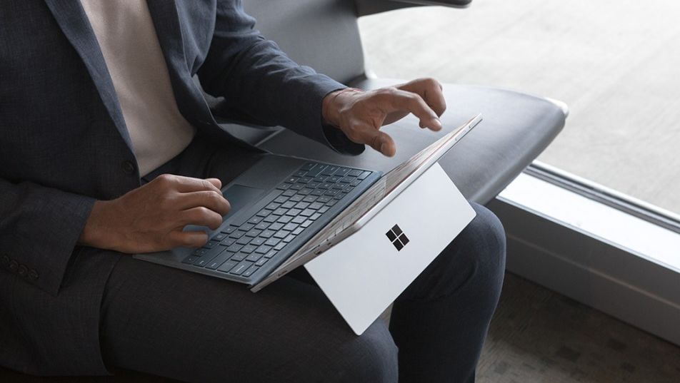 Microsoft planlegger rimeligere Surface som skal konkurrere med billig-iPad-en.