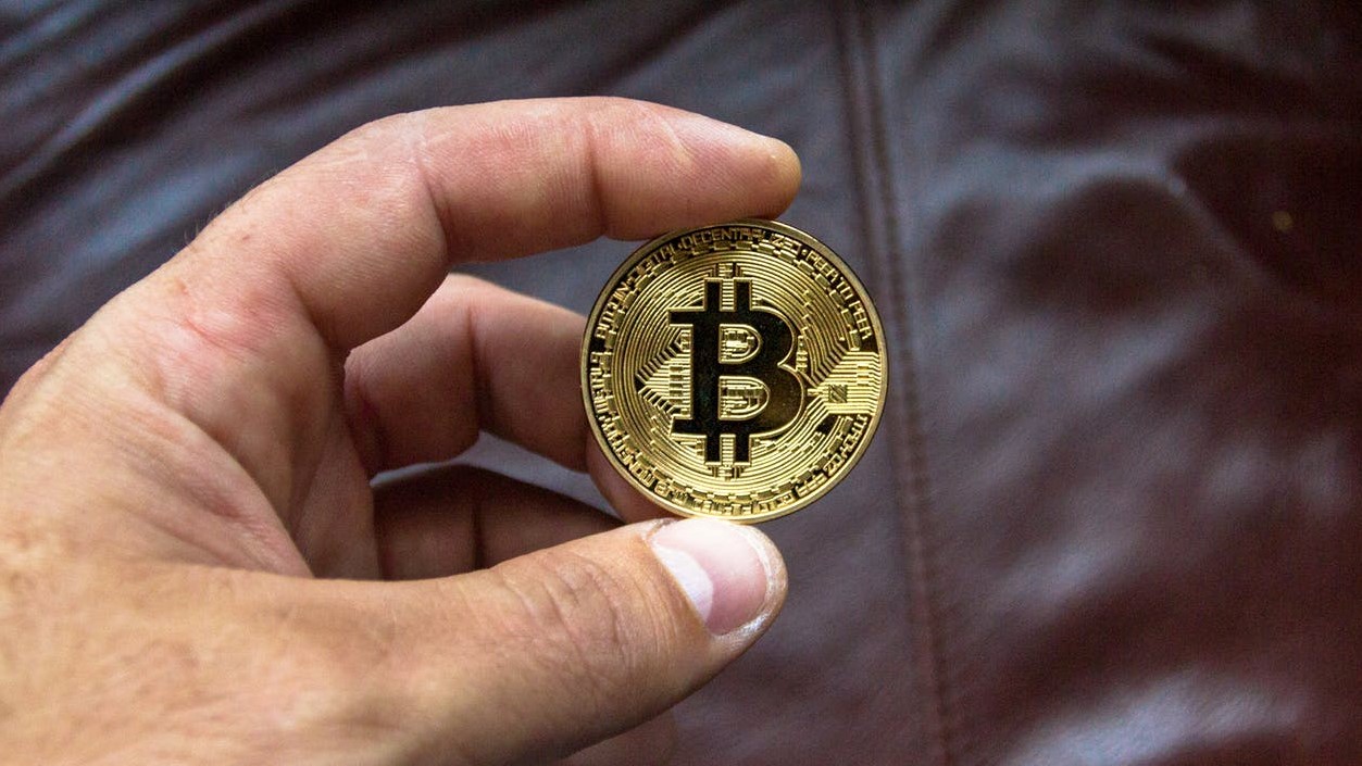 Bitcoin-veksler hvitvasket kryptovaluta for titalls millioner kroner.