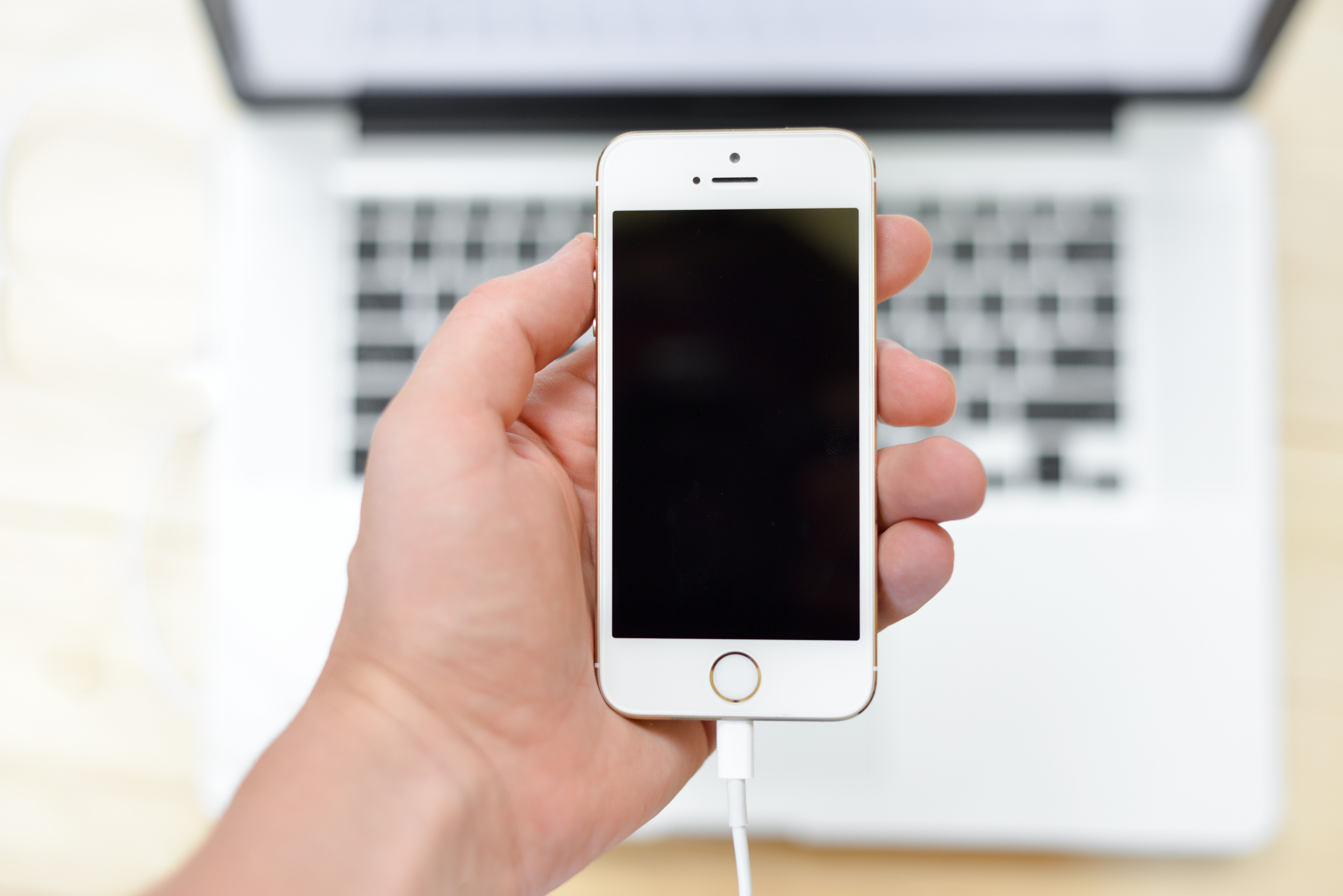 Slik vil iPhone få bedre batterilevetid, men er det nok?