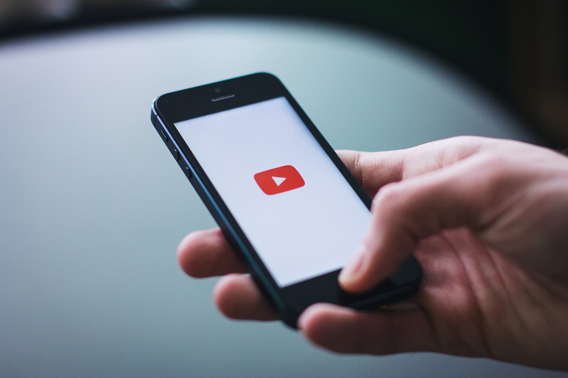 YouTube anbefaler mobiltelefoner for videoavspilling - iPhone ikke blant de anbefalte