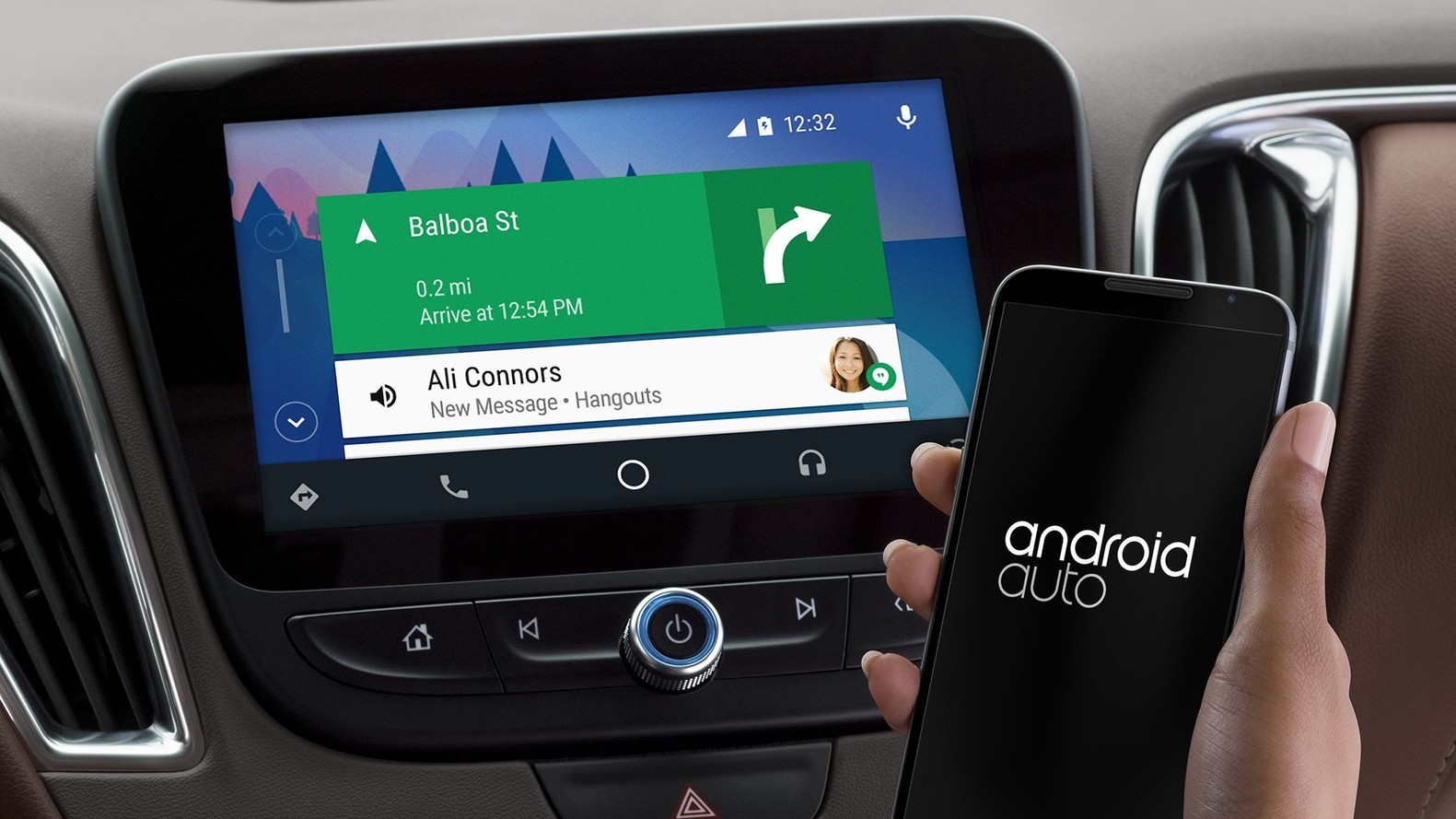 - Toyota gjør helomvending. Skal utruste bilene med Android Auto.