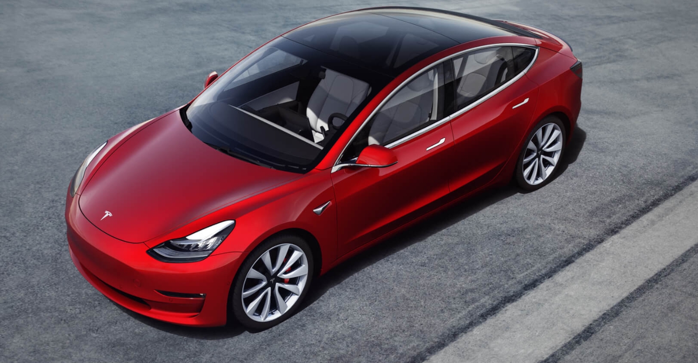 I Model 3-speilet ligger Musks mesterplan for å ta Uber og Lyft