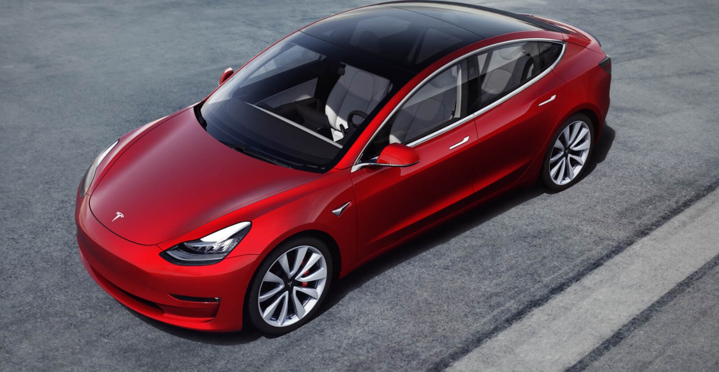 Advarer mot å kjøpe ny og nærmest ubrukelig Tesla: kan ikke oppgraderes med lengre rekkevidde