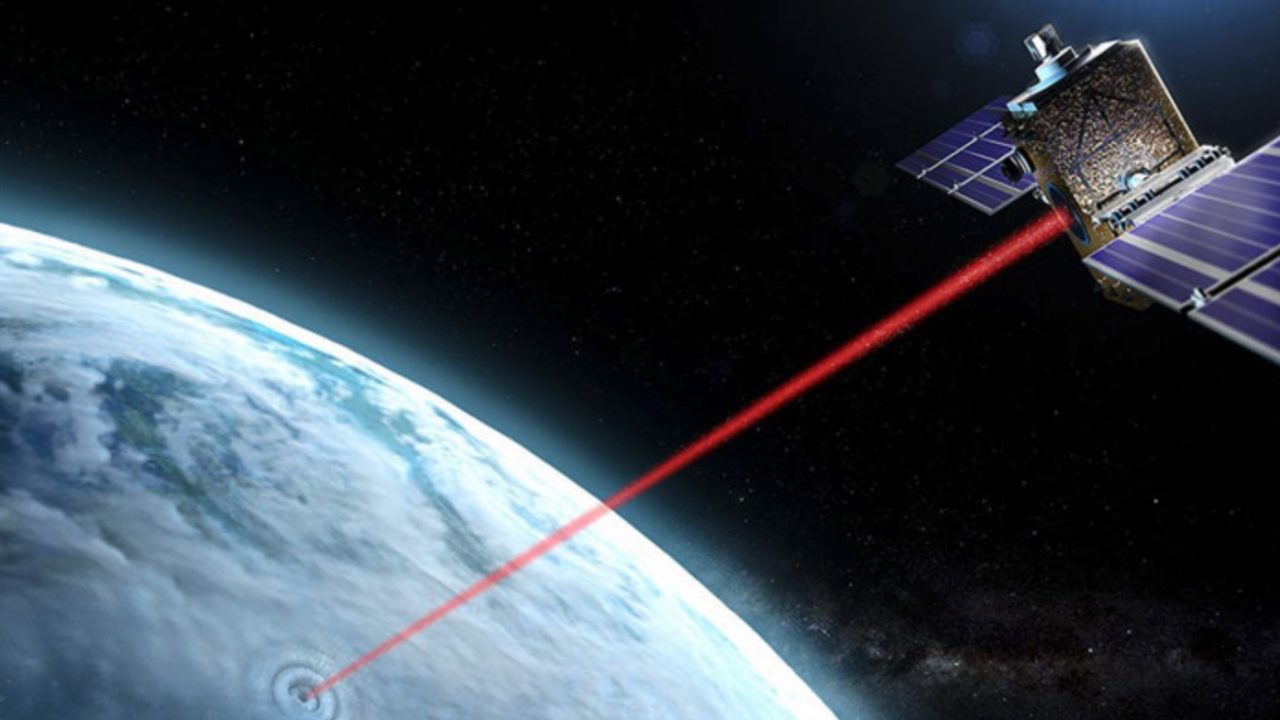 Frankrike satelitt-laser