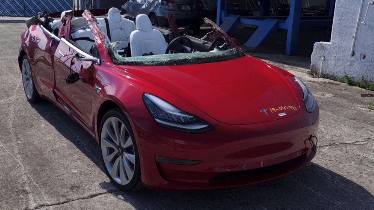 Tesla Model 3 ulykke