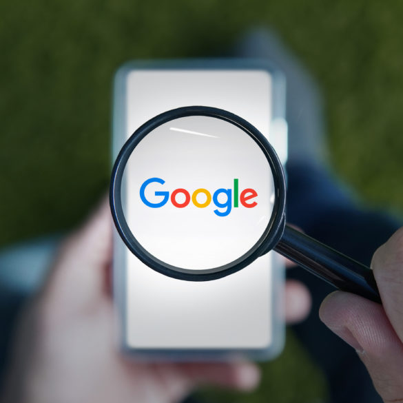 Roskomnadzor, den russiske telekom-myndigheten har gitt Google 24 timer på å fjerne innhold de mener ikke hører hjemme på internett.