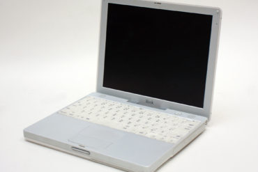 apple ibook g3 laptop fra 2001