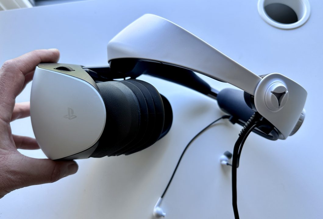TEST: Å være eller ikke være - "Playstation VR2" - ITavisen