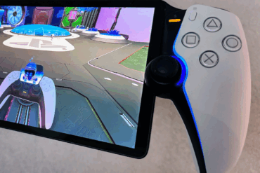 Konseptbilde av Sonys ryktede håndholdte “PSP 2”-konsoll som viser spill på skjerm og kontrollknapper