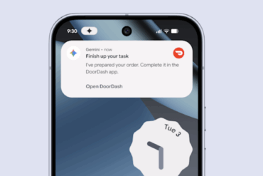 Smarttelefon som viser Gemini-varsling med status for automatisk oppgave i bakgrunnen, brukt som illustrasjon av Googles nye AI-funksjon for flertrinnsoppgaver på Android.