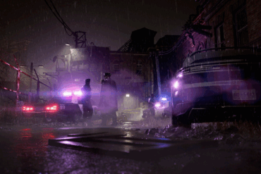 Mørk og regnvåt bygate i Resident Evil Requiem med politi­lys, våte refleksjoner i asfalten og dramatisk belysning som skaper en urovekkende atmosfære.