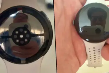 pixel watch 5 smartklokke holdt opp av randy pitchford