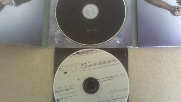 SKJULT BUDSKAP:  Slik ser NIN-CD-en ut etter noen avspillinger.