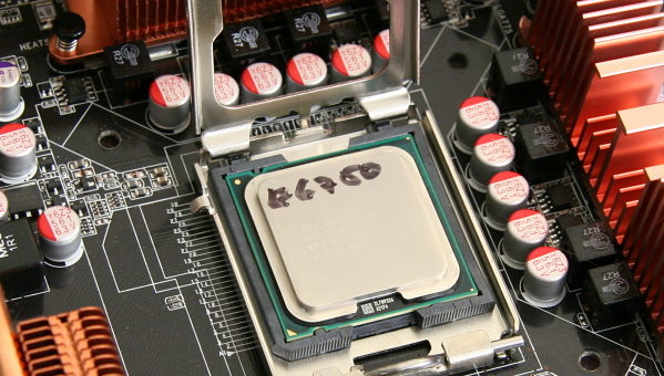 Intels nyeste CPU, Core 2 Duo E6750.