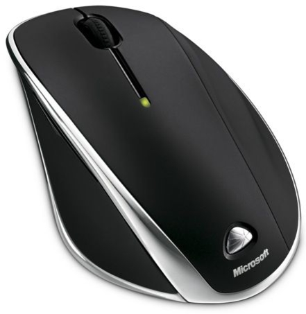 Wireless Laser Mouse 7000 er oppladbar og utvilsomt elegant.
