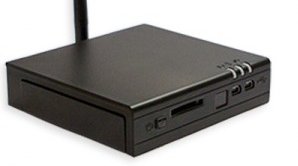 Portwell WEBS-1010 koster 3000 kroner, men bruker svært lite strøm og kan vise full HD.