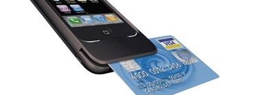 Ved hjelp av en klipsløsning kan man fra i dag av lese kredittkort med en iPhone.
