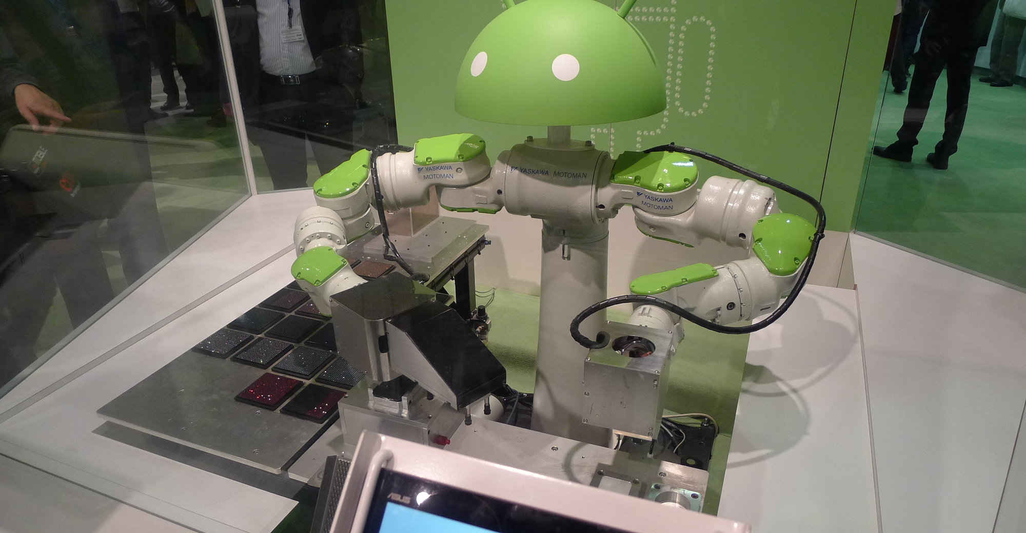Android-roboten dekorerte deksler.