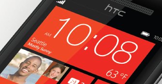 HTC 8X skal trolig vises frem for første gang 19. september. Dette bildet er skaffet til veie av mobil-insideren Football på Twitter.