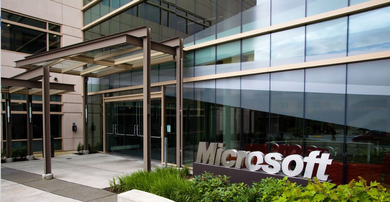 Hackerne snek seg inn hos Microsoft også. Her fra selskapets hovedkvarter i Redmond.