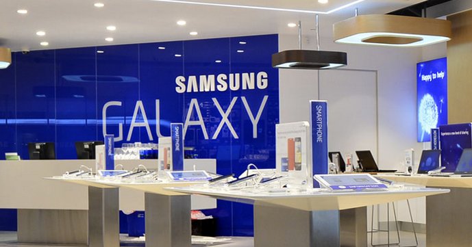 Omtrent slik vil en Samsung Experience Shop se ut. Mandag åpner de første 500 av dem i USA, og 900 til er planlagt. (Bildet viser Experience Store i Sydney, Australia)